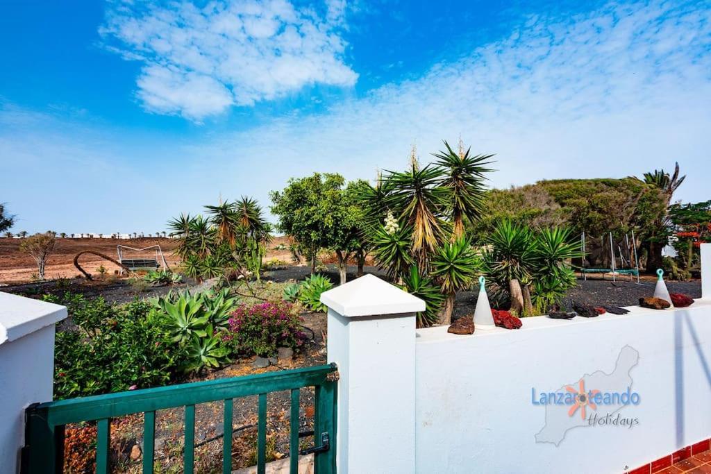 Casa Francy Vivienda Vacacional コスタ・テギセ エクステリア 写真